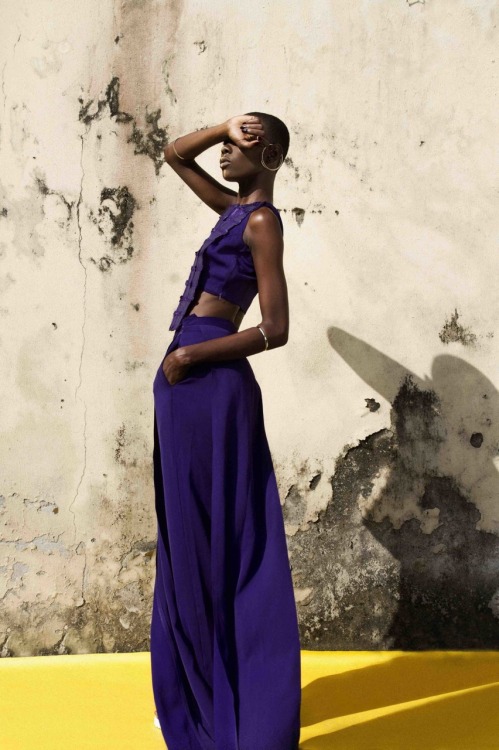 blackfabulousity:  Nigerian Designer I A M I S I G O  S/S 15 Via TheStyleHQ 
