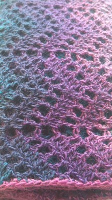 theblindneedle:  Bisexual colours in a chevron lace scarf.