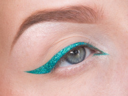 birchbox:  Colored eyeliner done RIGHT. 