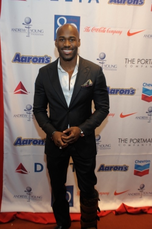 XXX tastyblkman:  Dolvett Quince, trainer from photo