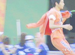 queenofattolia:  chandoo: hyung?!?!?11!?!1 (ﾉ≧Д≦)シ  #one of the greatest