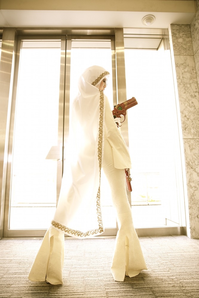 cosplaygirl:  BAYONETTA Nun Outfit by Daran-h on deviantART 