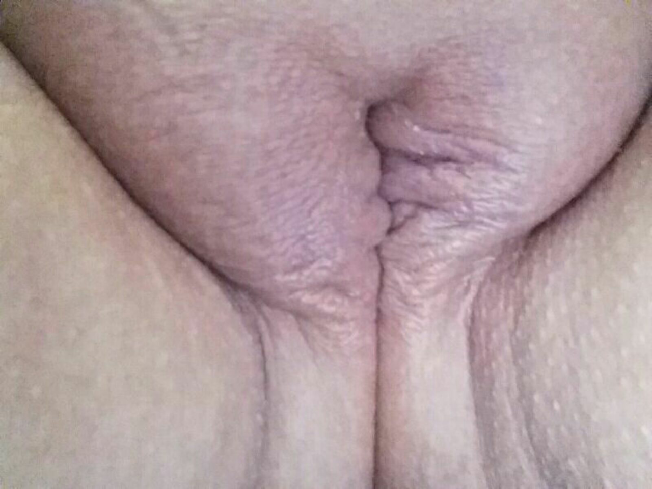 milf76-and-her-man73:  Before and after waxing. I’ve got some FAT pussy lips!
