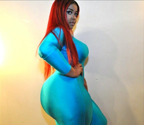 thickobsession: Ghetto Barbie