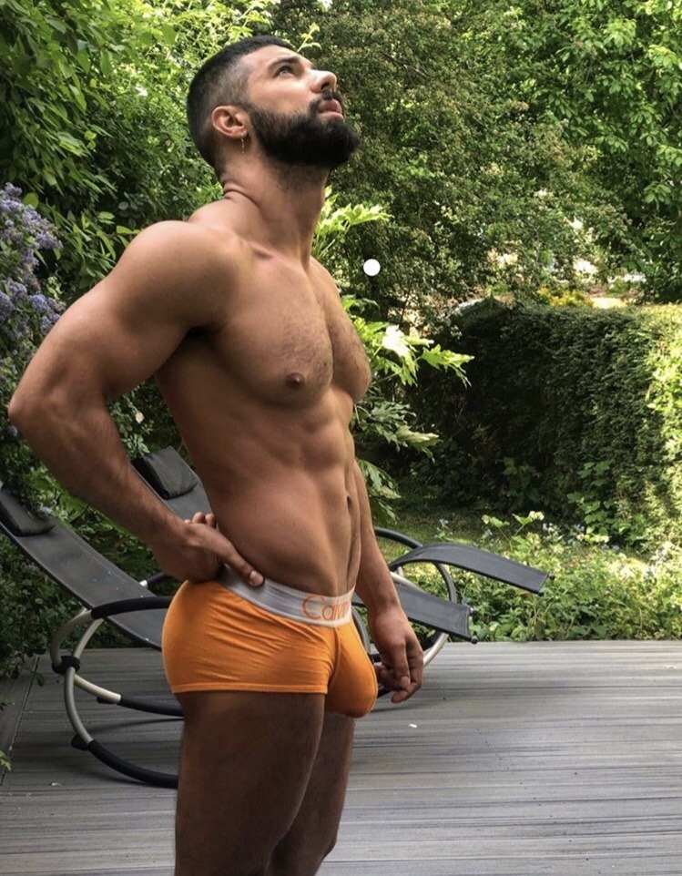 jizz-ler: thebeautifulmaleform:  Jizz 