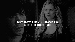 tumblr photo holdonihearsomebodycomin 7