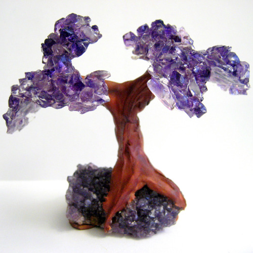 mentalalchemy:  Amethyst Tree Of Life sculpture on natural Uruguay Amethyst Geode Quartz Base made with rich RoseWood Trunk and Crystal cluster Amethyst leaves.Available to purchase.10+ available while supplies last.ฮ total, free shipping in the