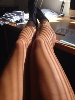 watchmeproveyouwrongg:  my legs 