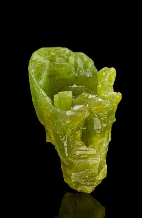 Pyromorphite A minor phosphate ore of lead it often grows as hexagonal barrels or globular botryoida