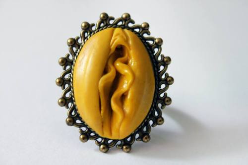 coolstoryfuckface:  vulva rings made by catstache www.facebook.com/catstacheandtwocats?fref=