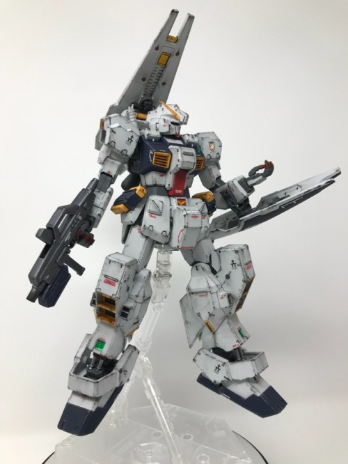 bigdaddycruiser:  Completed MG Hazel Custom! This really shouldn’t have been P-Bandai but it’s worth hunting down!