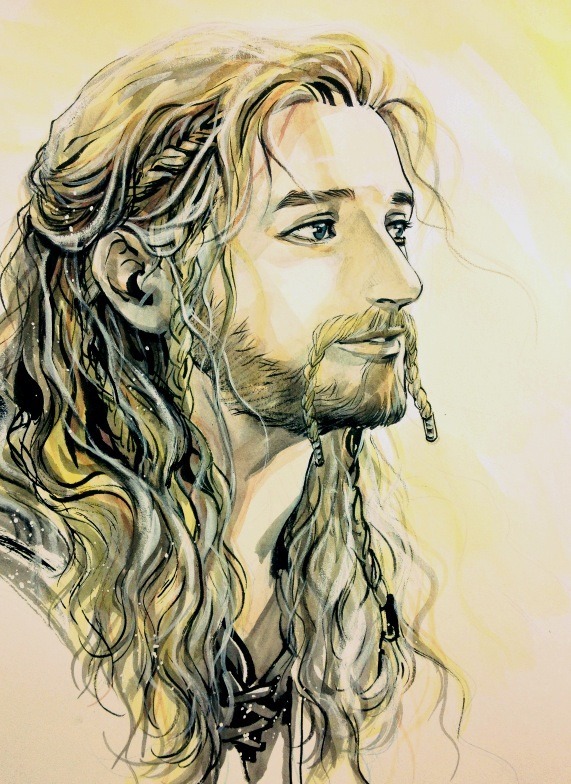 evankart:  “I dreamed of Erebor last night. There were mom, dad and uncle Thorin.