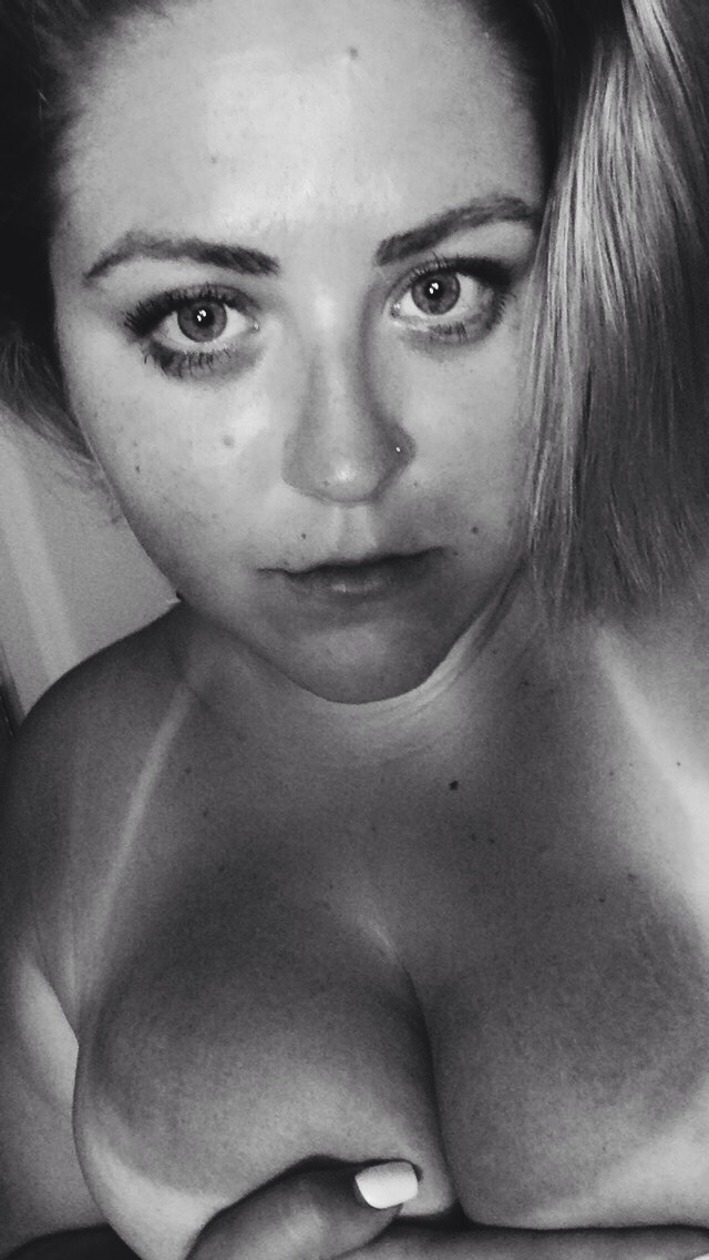 pocoamabile:  🐯 i think i’m kinda cute