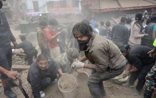 micdotcom:  20 devastating photos show the aftermath of the 7.9-magnitude earthquake that just hit Nepal At least 876 people are feared dead after a massive 7.9- magnitude earthquake shook Nepal on Saturday. The BBC reports that the quake struck the