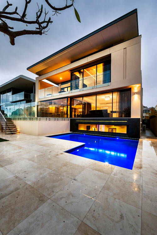 livingpursuit:  The Panorama | Source