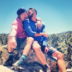 outdoorboys:  Nature love. 