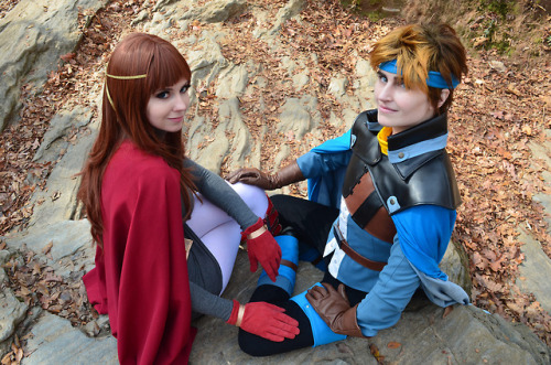 This photoshoot made me incredibly happy! I love this couple! Odessa is @metaphorescent. Flik cospla