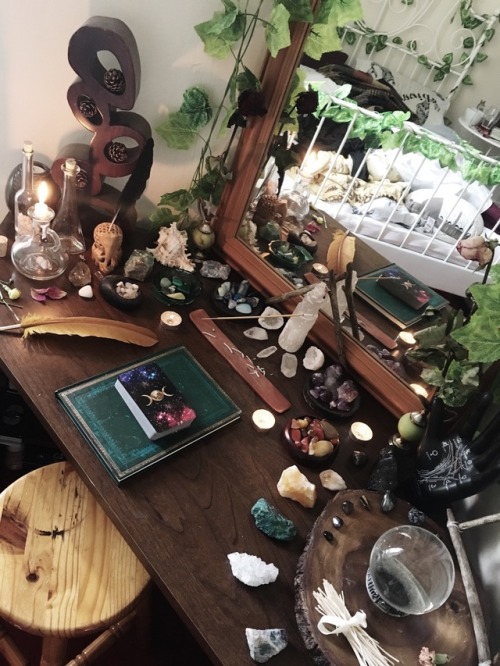 curuni: Reasons why my altar is so important to me;   It’s the one thing I have complete control ove