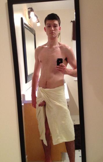 smileyouroncamerablog:  Towels  