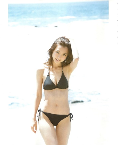 h-gucci:  真野 恵里菜〜〜とてもキレイ(*^^*)〜〜