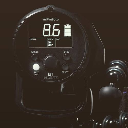 aliihsanhaykir:  #profoto #profotob1 #profotob1air  #profotolighting     (DigiOnePlus)
