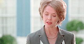 thisyearsboy:  Reasons the ‘90s Ruled - American Beauty [1999]“My name is Lester