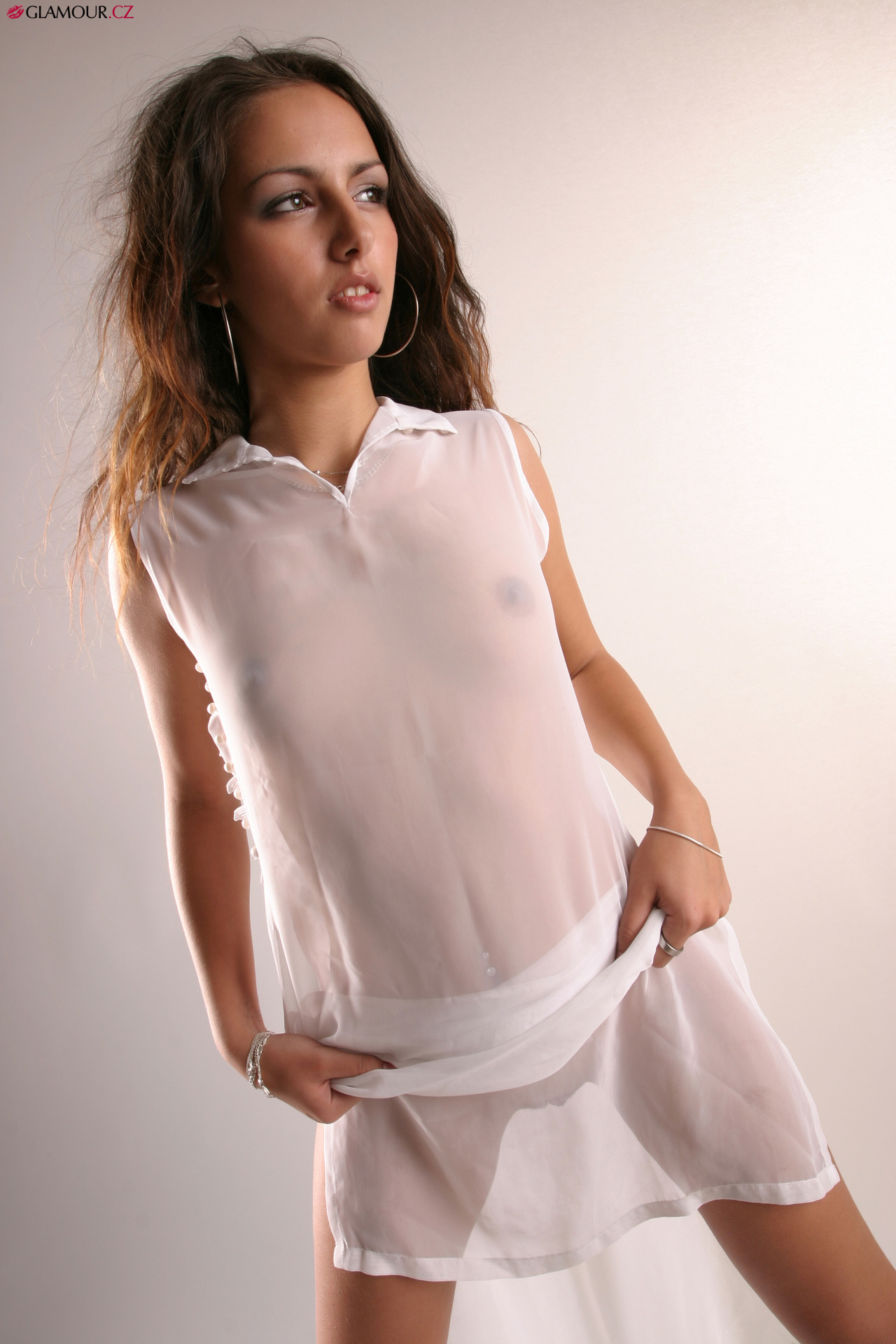 Beauty is in the Eye of the Beholder &amp; She&rsquo;s so Transparently Beautiful