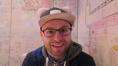 shitnorthernlionsays:  mfw when Ryab is actually really attractive and how have we not noticed this before 