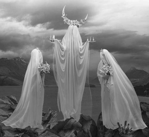 colorlesslifex:Ritual
