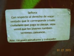 miilusionmiproblema:  carpe-diem-sweetie:  Esto debería ir pegado en todas las cromi de Valpo :(  De todo chile…