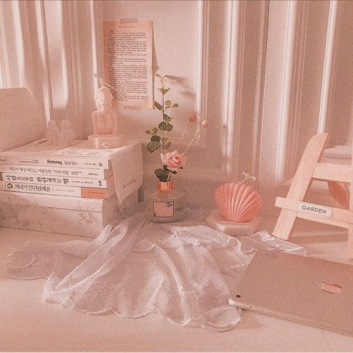 strawberries-and-aesthetics - Positive vibes and pretty aesthetics