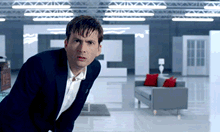 tatennant-ismybrotp:  It’s TENNANT TUESDAY so I made some new reaction gifs from