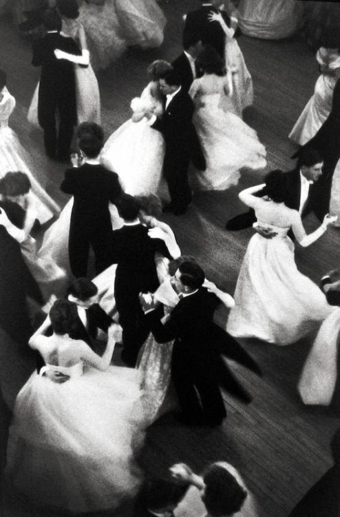 Queen Charlotte’s Ball by Henri Cartier-Bresson, London 1959