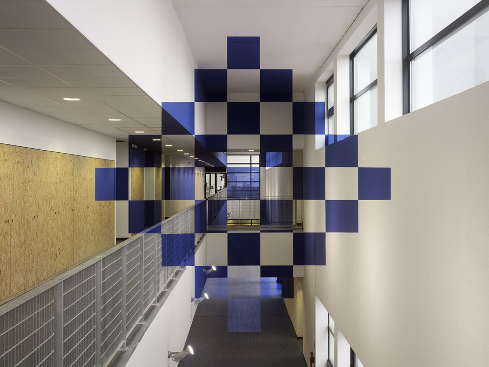 myampgoesto11:  Anamorphic paintings by Felice Varini  Felice Varini is a Swiss artist known