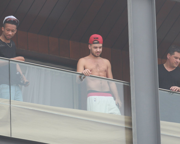 direct-news:  MORE - Liam shirtless at the hotel in Rio De Janeiro. (07/05/14) 