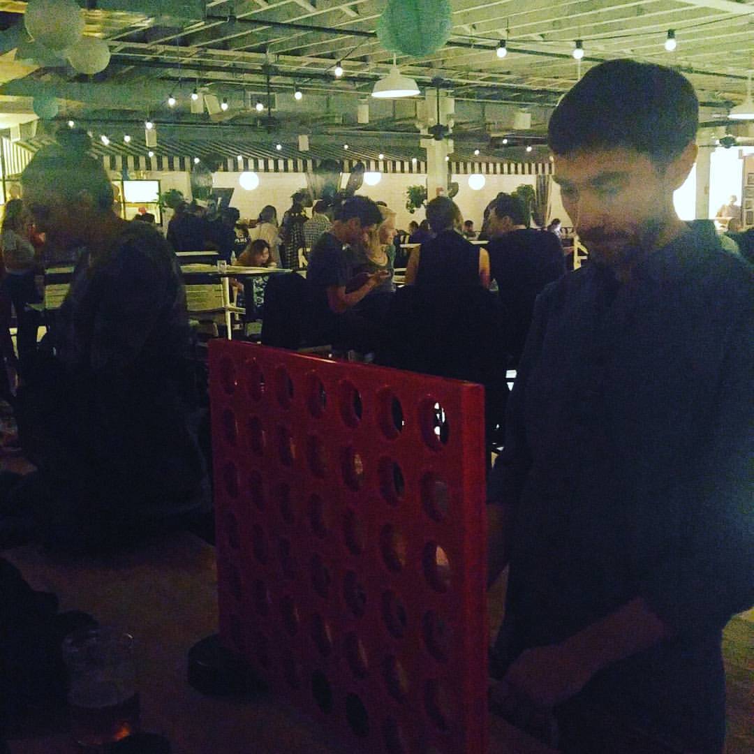 Drop it like it&rsquo;s hot. #connect4  (at The Royal Palms Shuffleboard Club)
