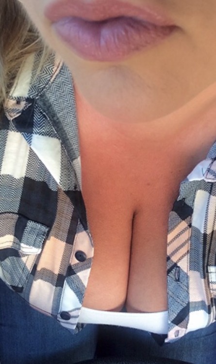bigdaddysgirl71:  yep999:  @bigdaddysgirl71 takes casual Friday very seriously. Much to the delight of her co-workers. 😈😈  Oh, daddy! They were more than delighted. I noticed lots of guys shifting in their chairs, adjusting their hard cocks. The