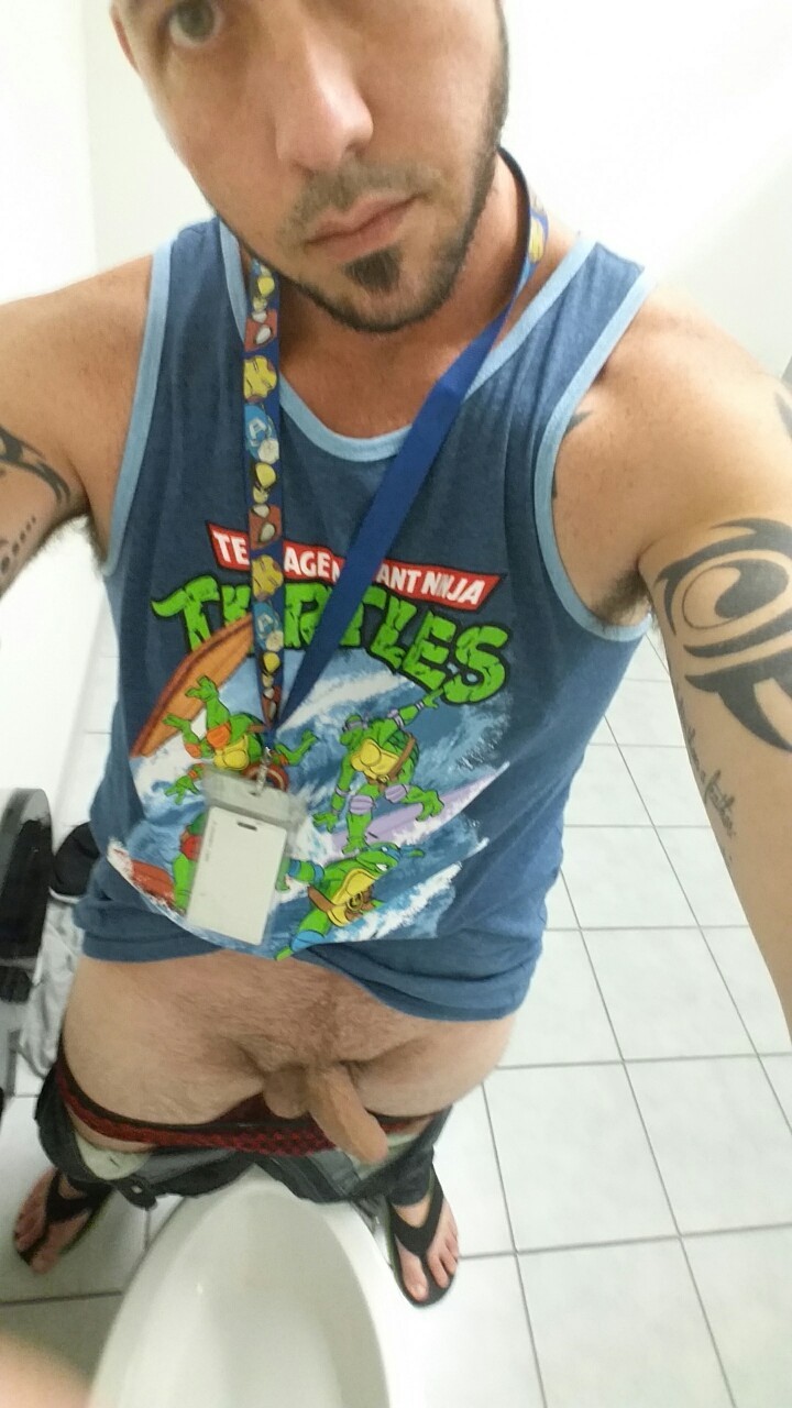 porkchop69yum:  Work bathroom 