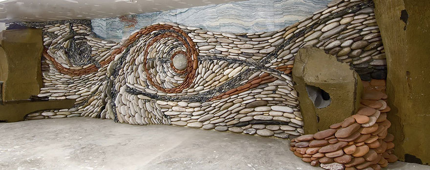 asylum-art:  The Ancient Art of Stone:Couple Creates Beautiful Rock Wall Art Installations