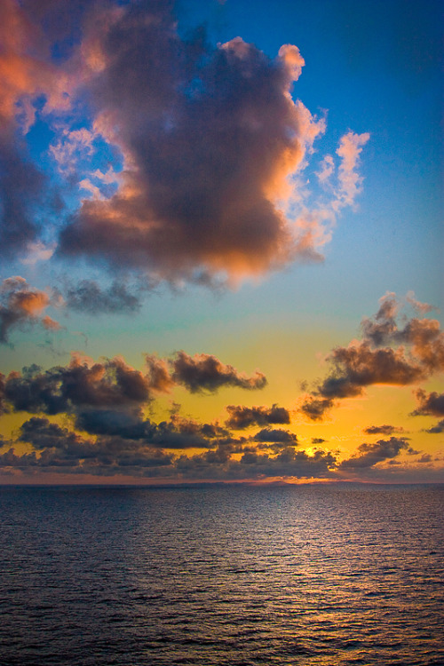 touchdisky:  Caribbean Sunset by ivan.kovpak 
