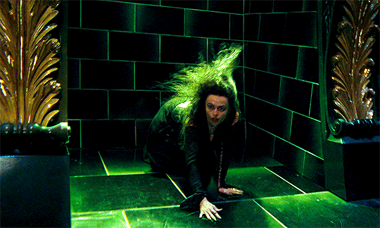 witchinghour:  WITCHES IN FILM: The Craft (1996), Suspiria (2018), Harry Potter (2001