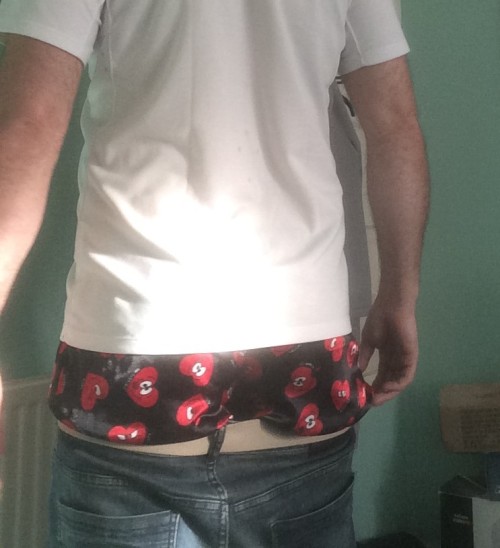 undiesrcool: 27th December 2016: and Today’s Underpants are……Satin Love Heart Boxers fun :-)