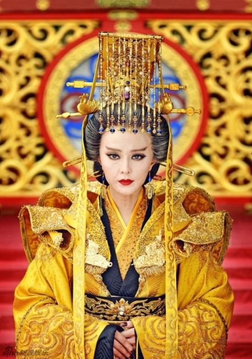 The Empress of China (set the Tang Dynasty), starring Fan Bingbing. (Click to enlarge)