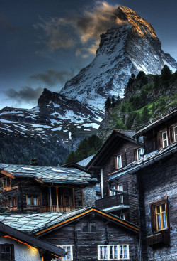 silvaris:  A view of the Matterhorn from Zermatt, Switzerland   by loki010   