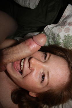 mysluttyredhead:  What makes YOU happy?  ;)