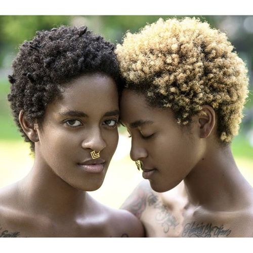 arnoldpalmerinabklynfridge:afrodesiacworldwide:islandboiphotography Thank God for black women