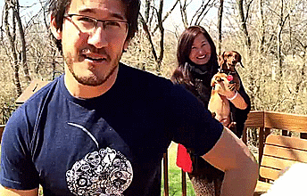 itty-bitty-markipoo:  This video was absolutely adorable, Mark reminded me of that