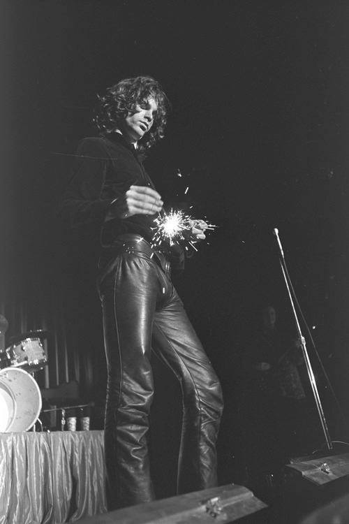 ognialbahaisuoidubbi:Jim Morrison