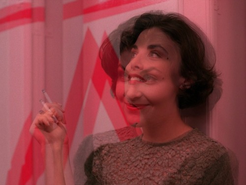 hansolocareer: “He is BOB, eager for fun, he wears a smile, everybody run” Twin Peaks (1990-1991)