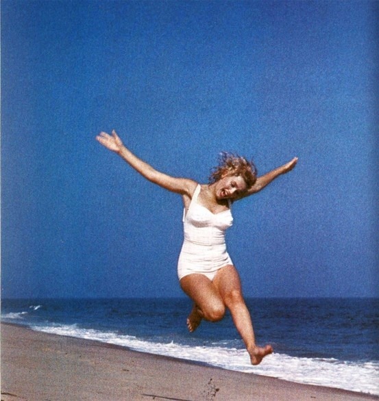 littlenymphetnell:  Marilyn Monroe acting cute. I would consider Marilyn a nymphet.